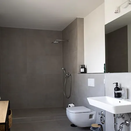 Modernes 1-zimmer-studio I